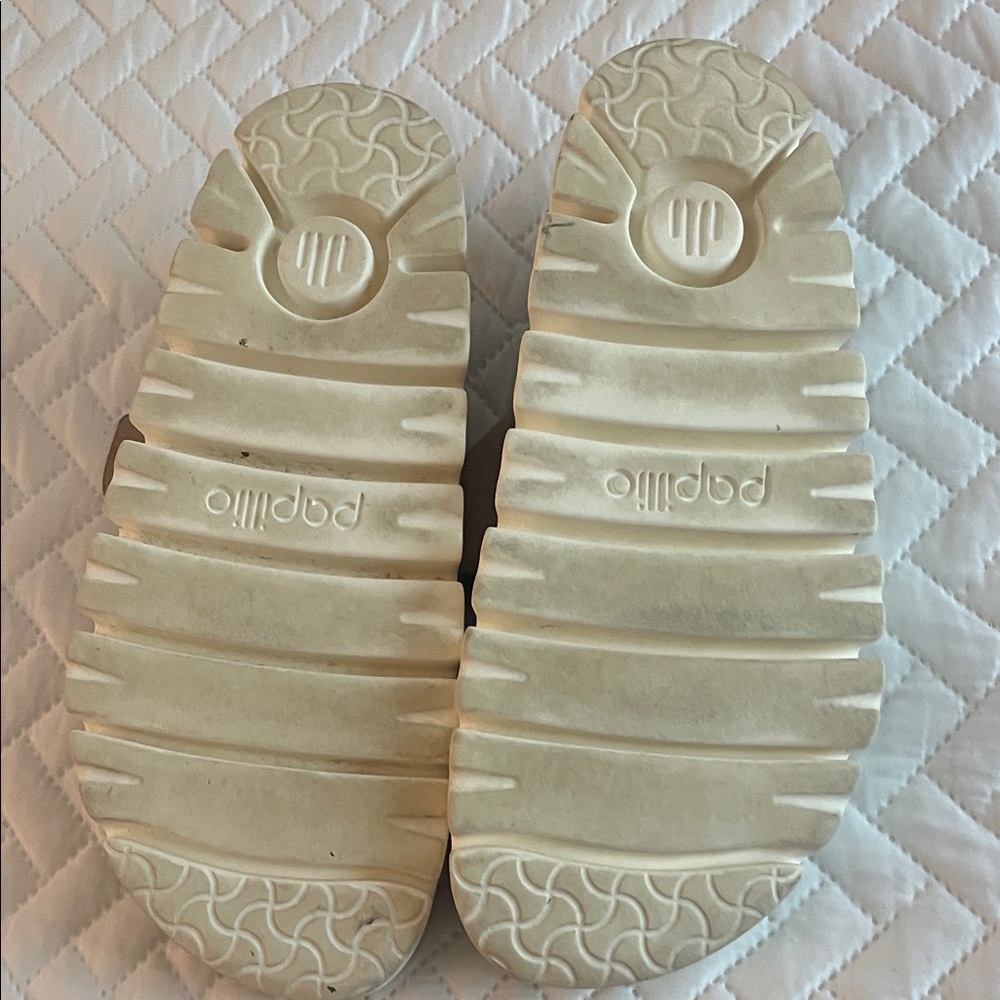 Papillio Women’s Suede Sandals - taupe and White. Sz 38 - Picture 4 of 5